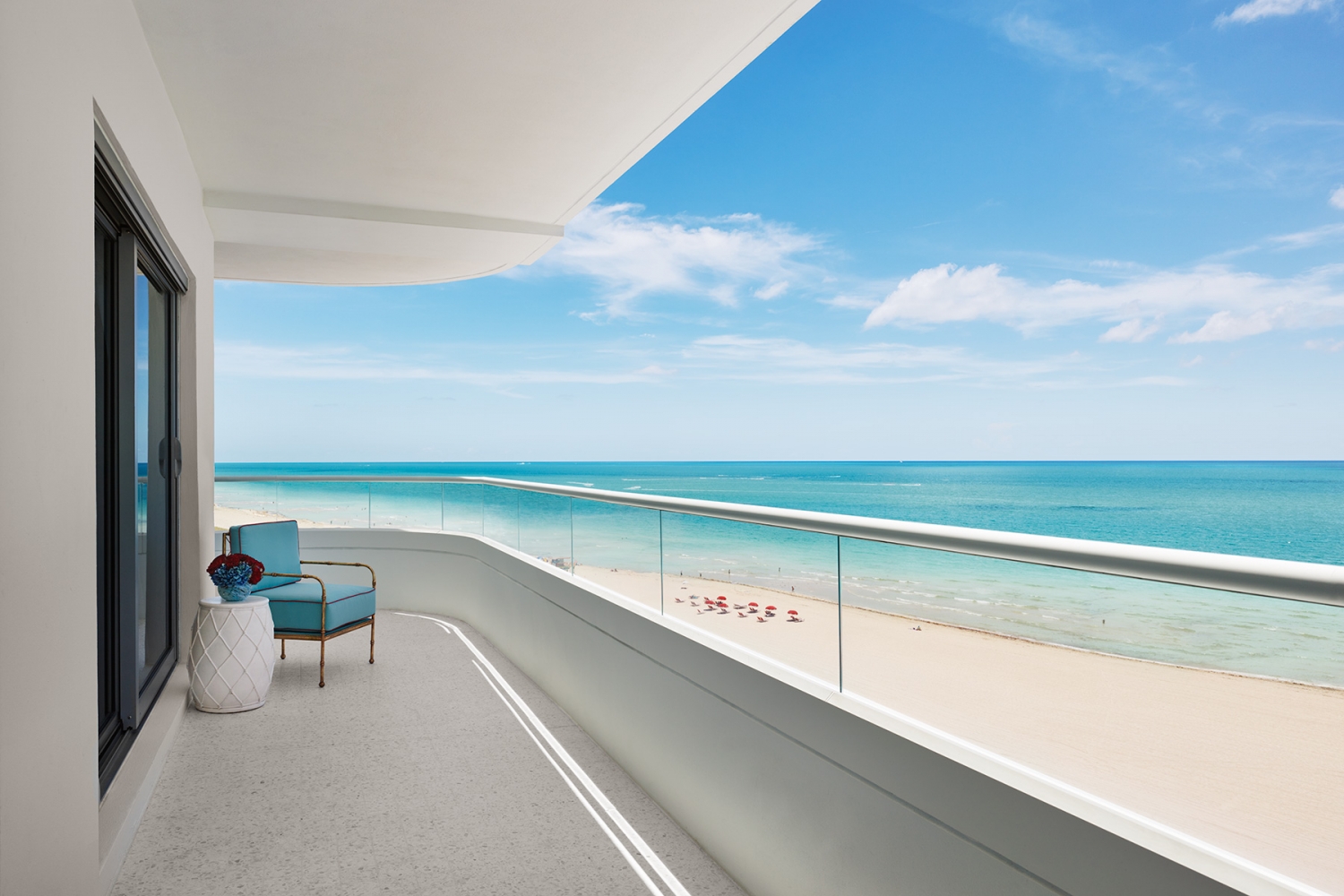 Окна маями. Faena Miami Beach. Майами Ocean view. Майами отель Ocean view. Faena House South Beach Miami.